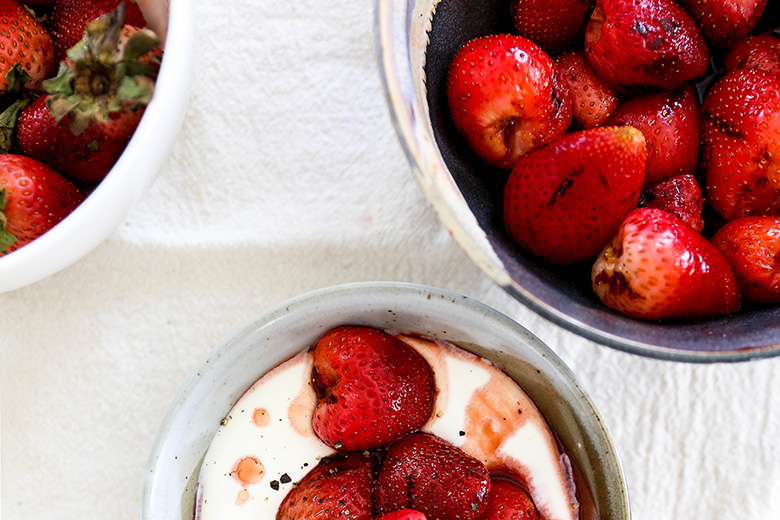 Grilled Strawberries and Cream | www.floatingkitchen.net