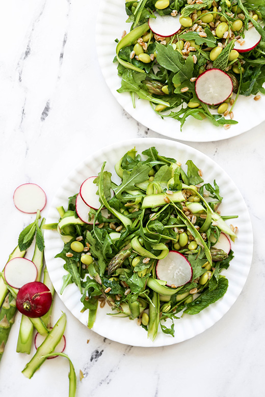 Shaved Asparagus and Arugula Salad with Farro and Edamame | www.floatingkitchen.net