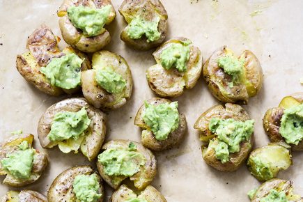 Smashed Potatoes with Spicy Guacamole | www.floatingkitchen.net