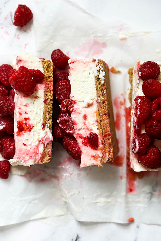 Small Batch No-Bake White Chocolate and Lavender Cheesecake with Raspberries | www.floatingkitchen.net