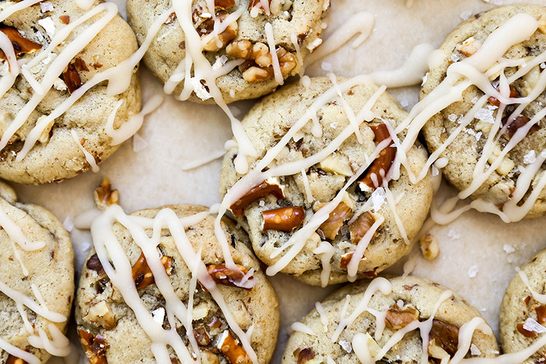 Salted Maple Walnut Pretzel Cookies | www.floatingkitchen.net