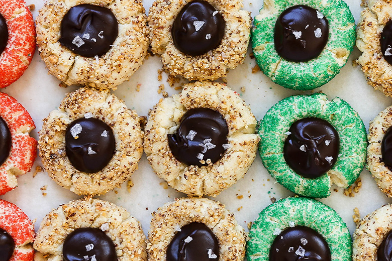 Almond Thumbprint Cookies with Dark Chocolate and Sea Salt | www.floatingkitchen.net