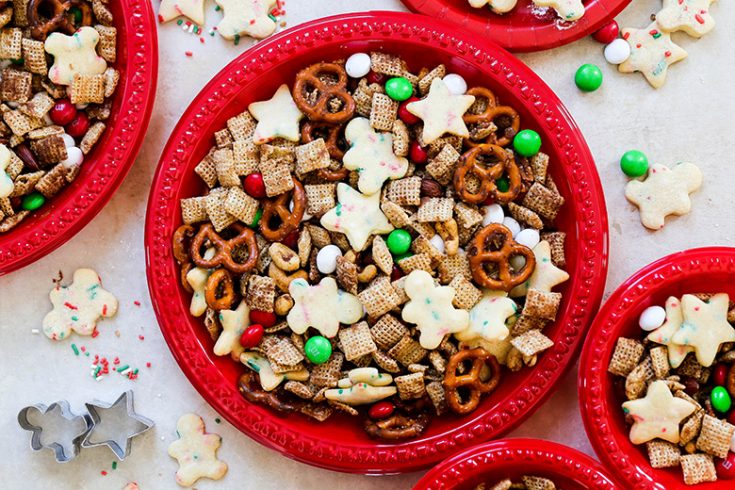 Sugar Cookie Christmas Snack Mix