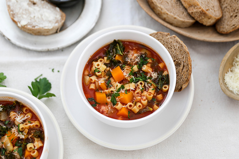 Winter Vegetable Minestrone Soup | www.floatingkitchen.net