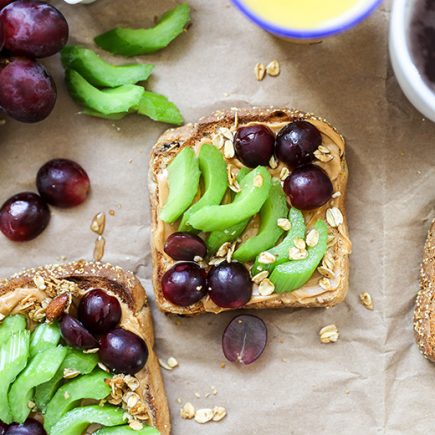 Peanut Butter Toast with Celery and Grapes | www.floatingkitchen.net