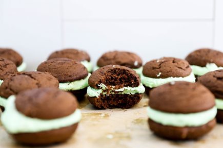 Mini Grasshopper Whoopie Pies | www.floatingkitchen.net