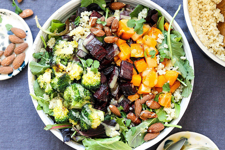 Roasted Vegetable and Quinoa Salad Bowls | www.floatingkitchen.net