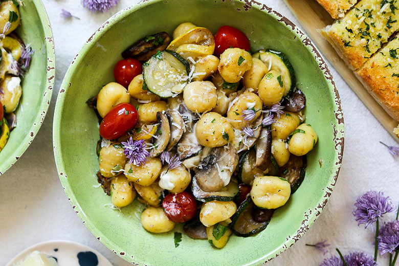 Farmer’s Market Skillet Gnocchi | www.floatingkitchen.net