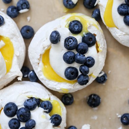 Pavlovas with Lemon Curd and Blueberries | www.floatingkitchen.net