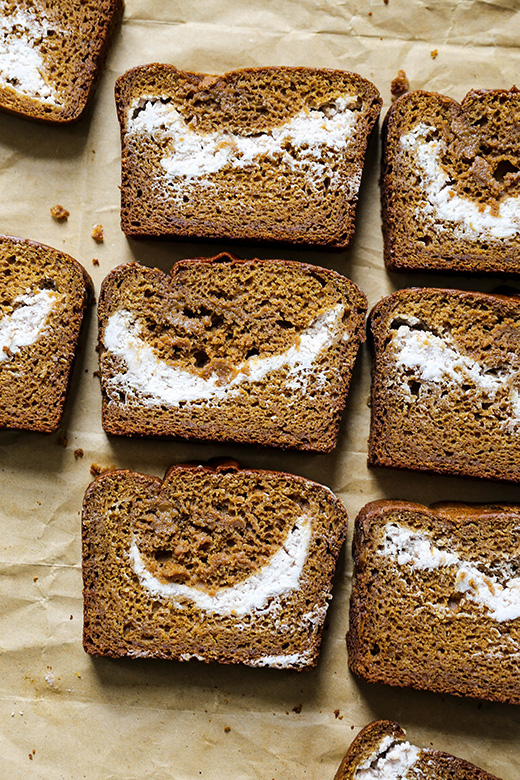 Pumpkin-Molasses Bread with Cream Cheese Filling | www.floatingkitchen.net