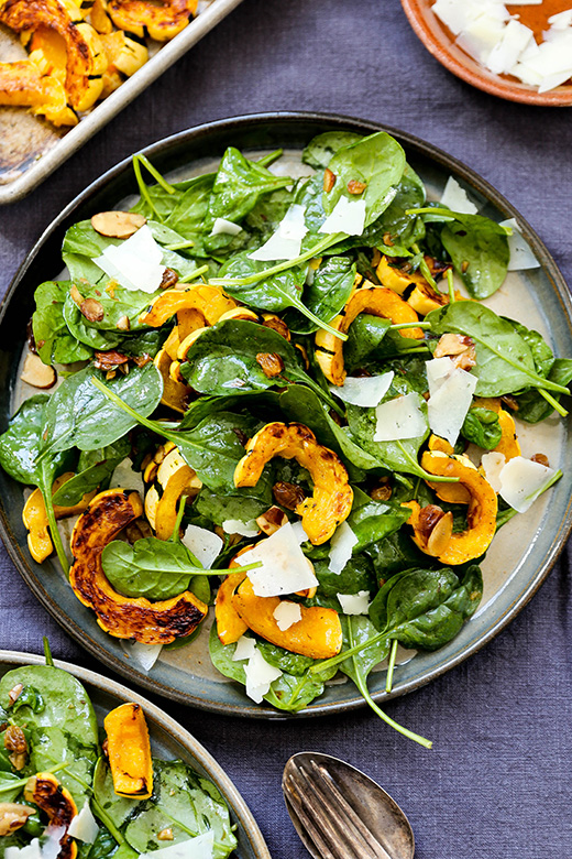 Warm Spinach and Roasted Delicata Squash Salad | www.floatingkitchen.net