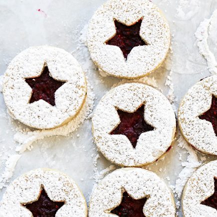 Hazelnut Linzer Cookies with Vanilla-Cranberry Jam | www.floatingkitchen.net