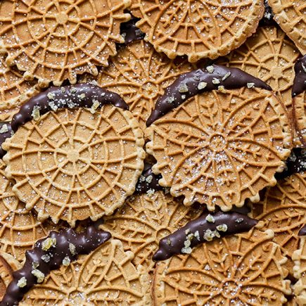 Gingerbread Pizzelles | www.floatingkitchen.net