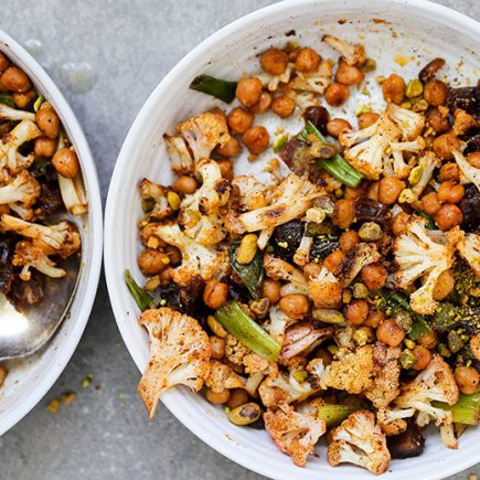 Roasted Cauliflower and Chickpea Salad with Scallions and Dates | www.floatingkitchen.net