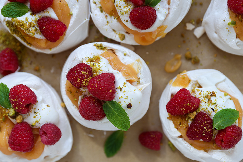 Pistachio Pavlovas with Papaya Curd and Raspberries | www.floatingkitchen.net