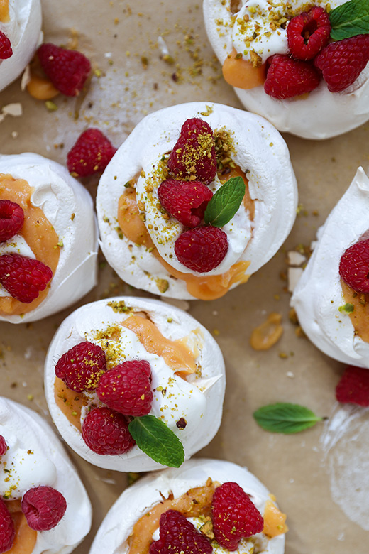 Pistachio Pavlovas with Papaya Curd and Raspberries | www.floatingkitchen.net