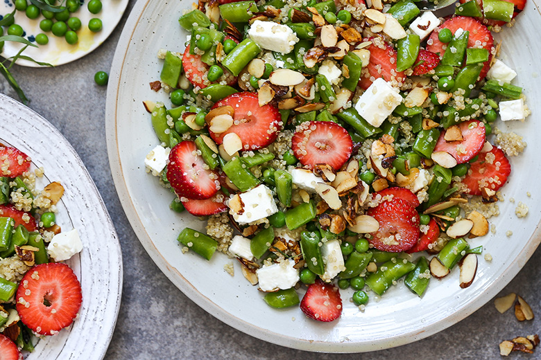 Snap Pea and Strawberry Salad with Quinoa, Almonds, Feta and Tarragon Dressing | www.floatingkitchen.net